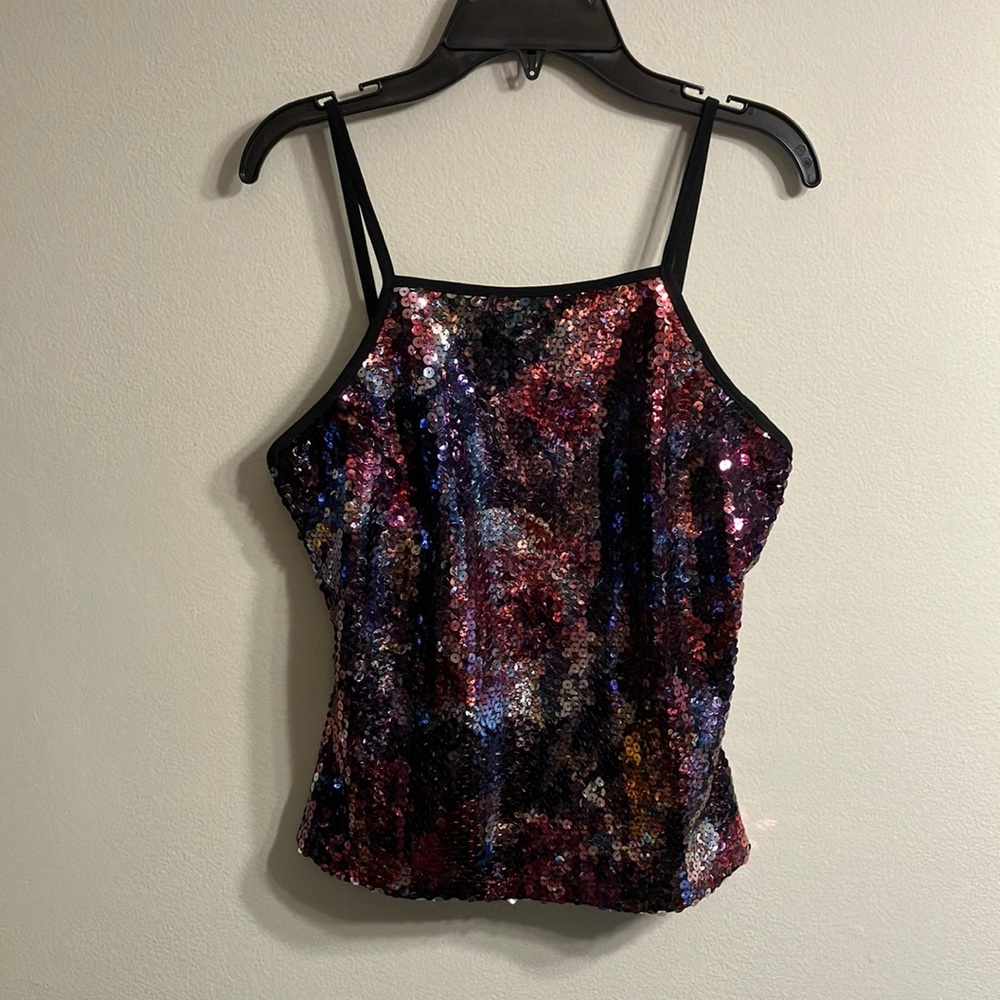Express sequin top